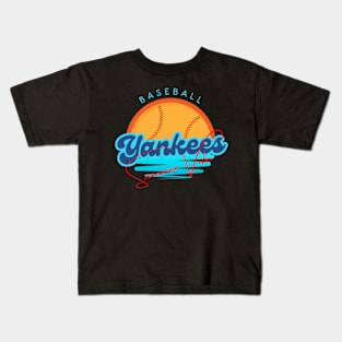 yankees summer vibes Kids T-Shirt